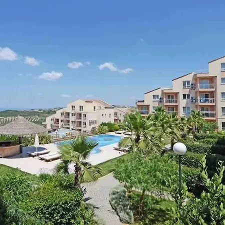 Private Dublex In Wyndham كوشاداسيه